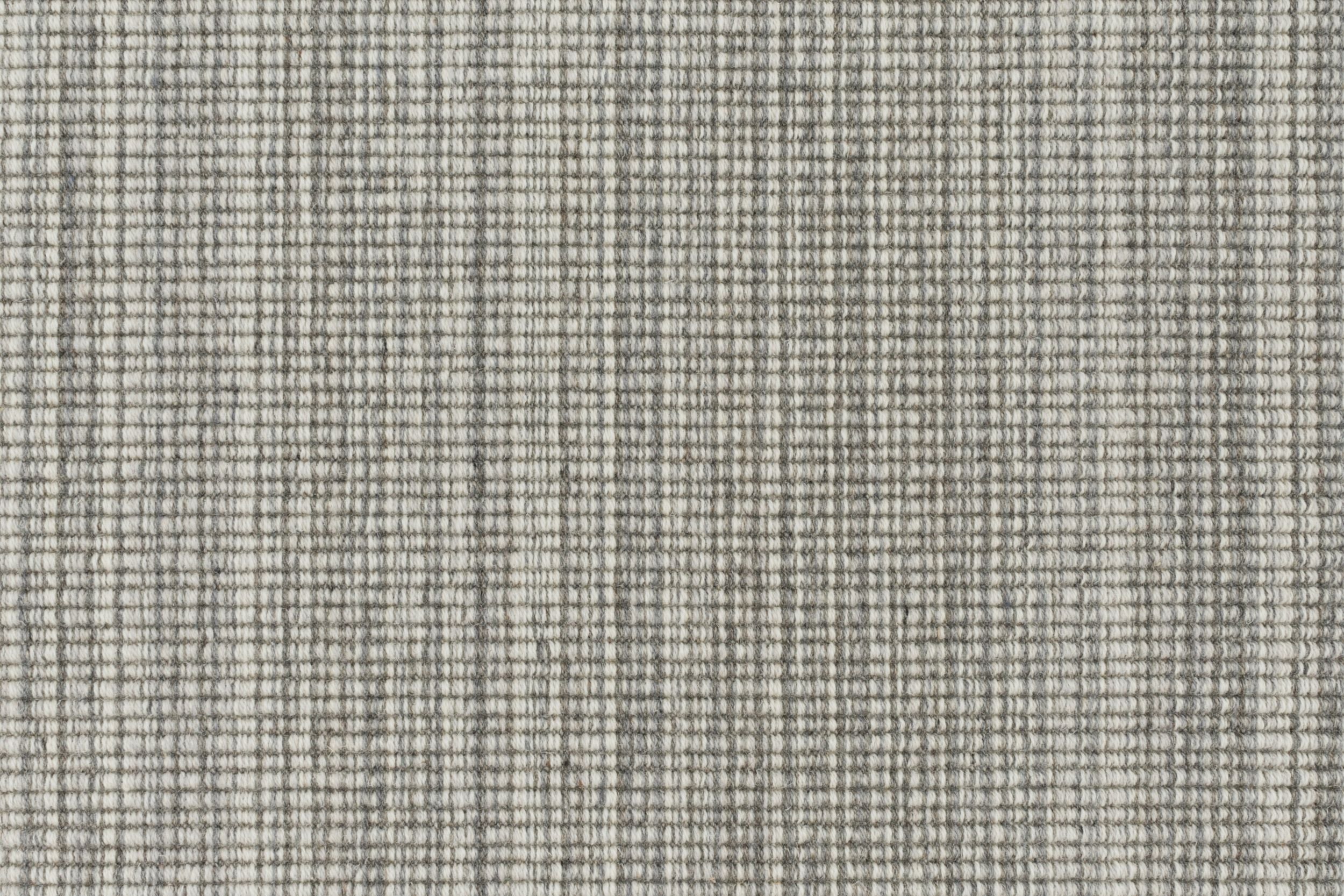 #color_Chelsea Grey