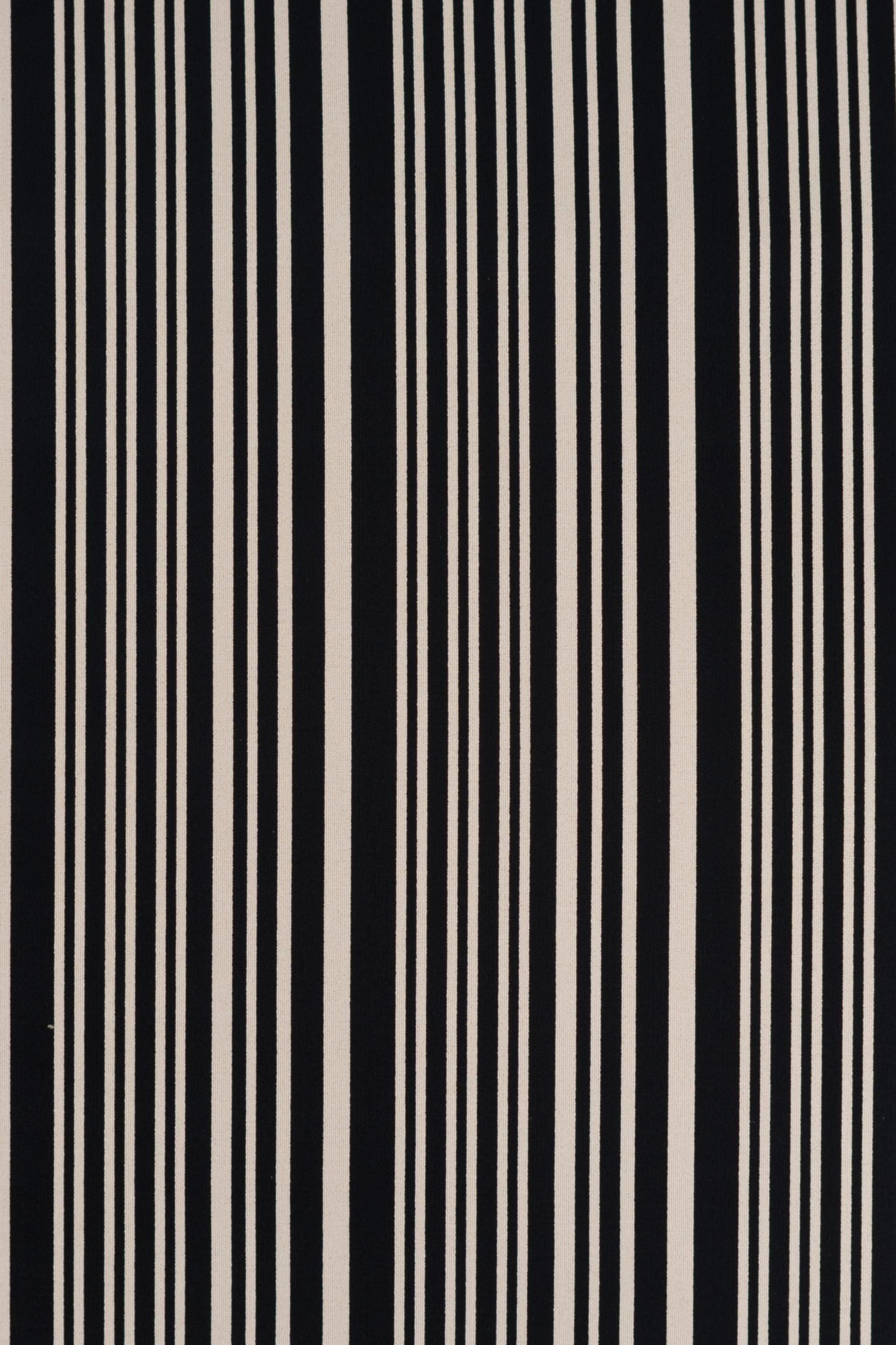 #color_Ebony