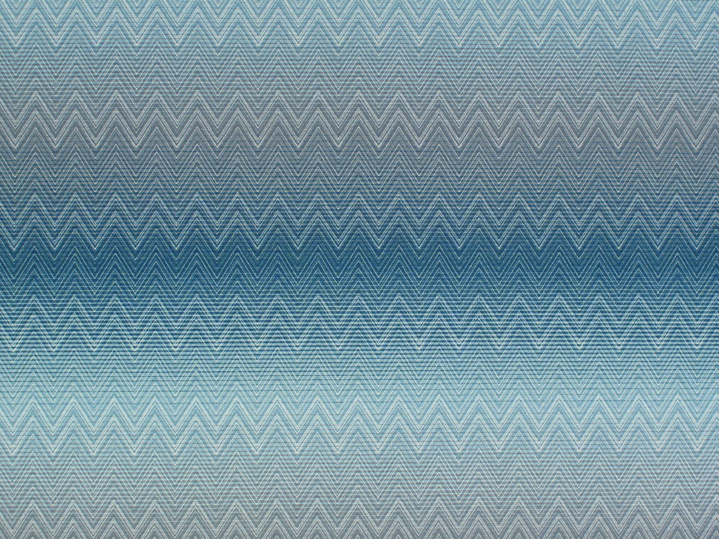 #color_Azure