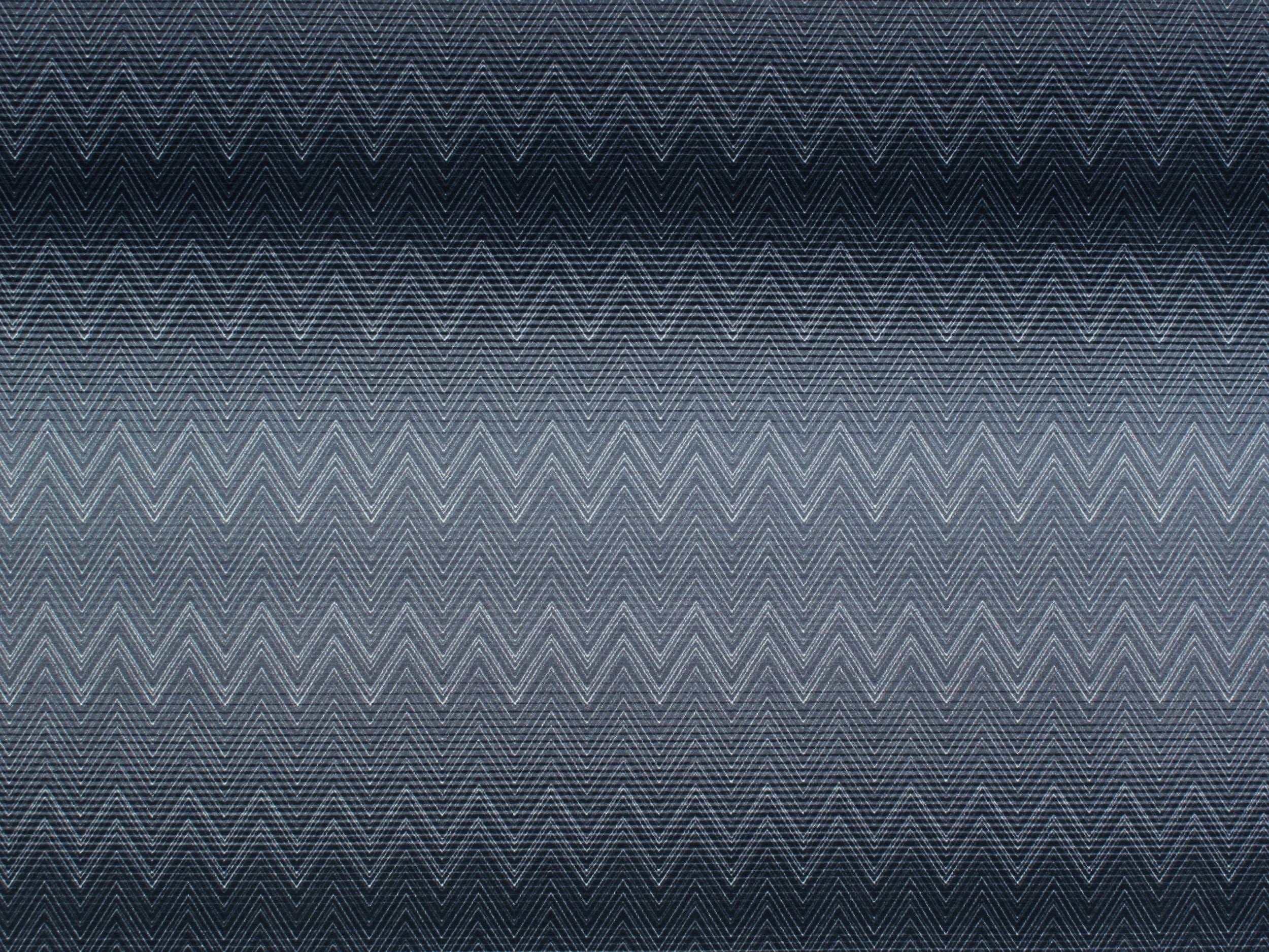 #color_Noir