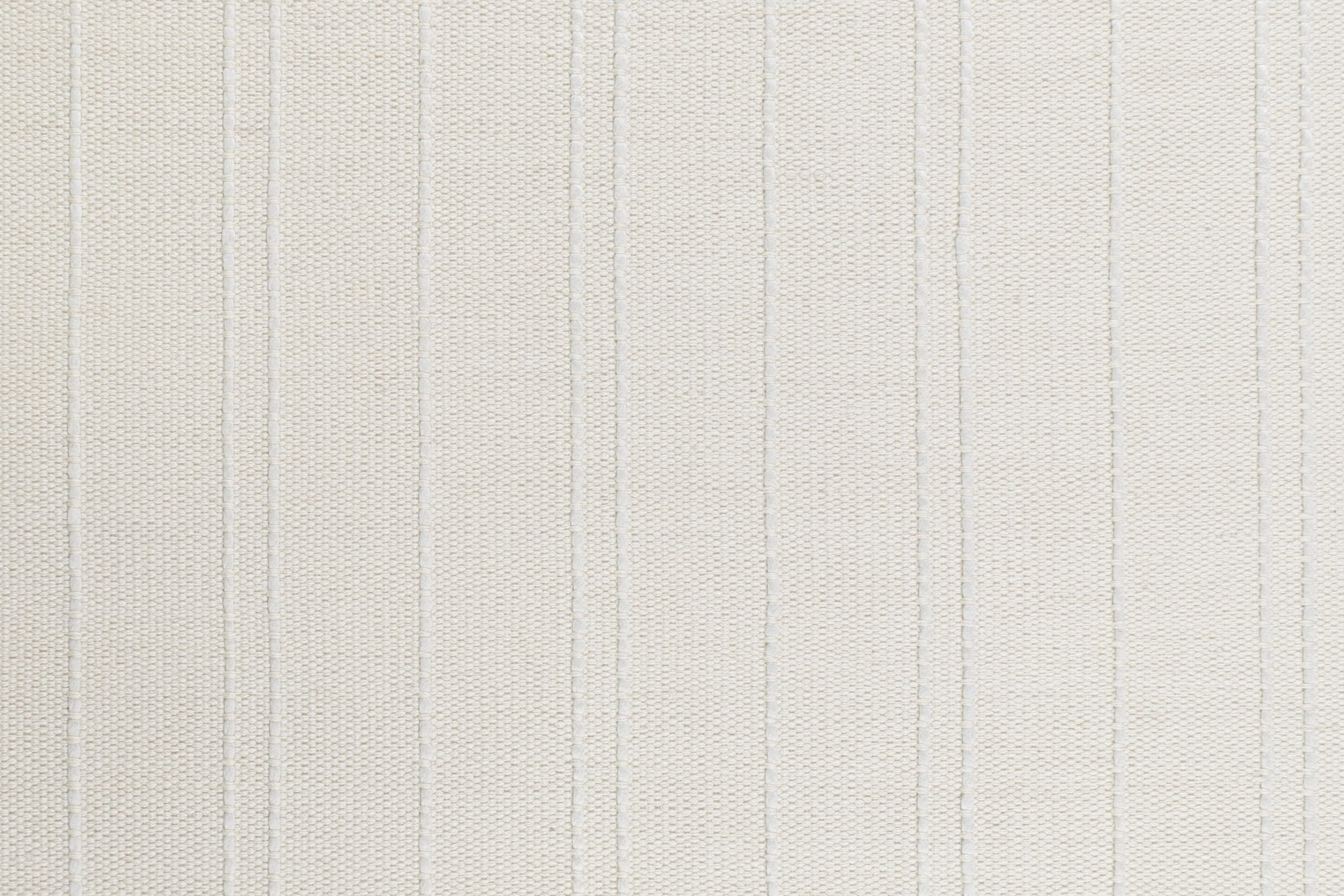 #color_Ivory