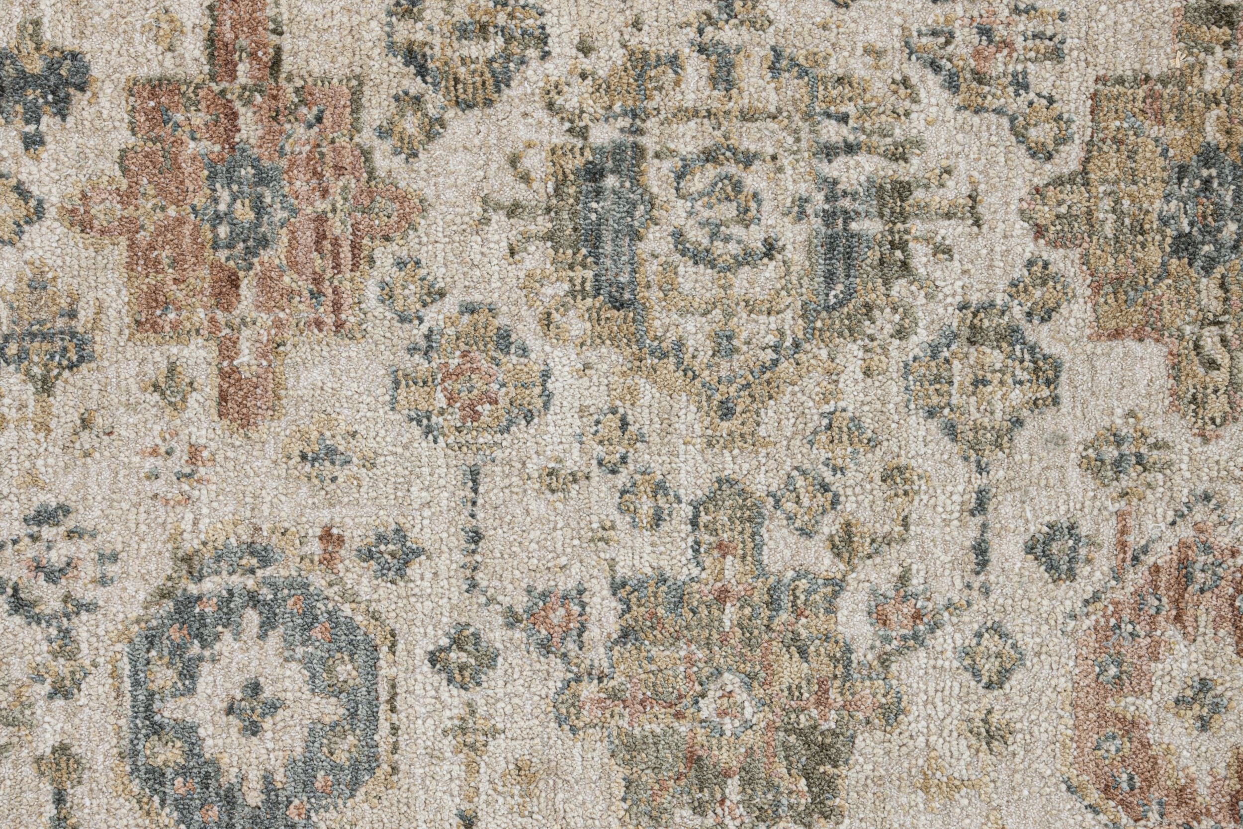 #color_Antique