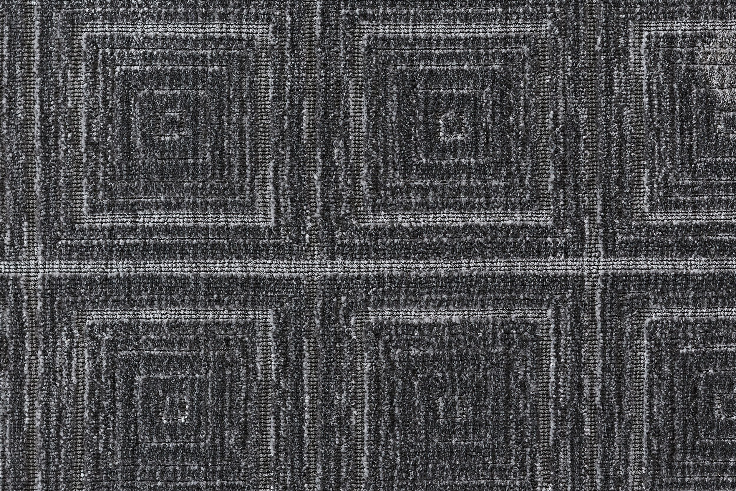 #color_Charcoal