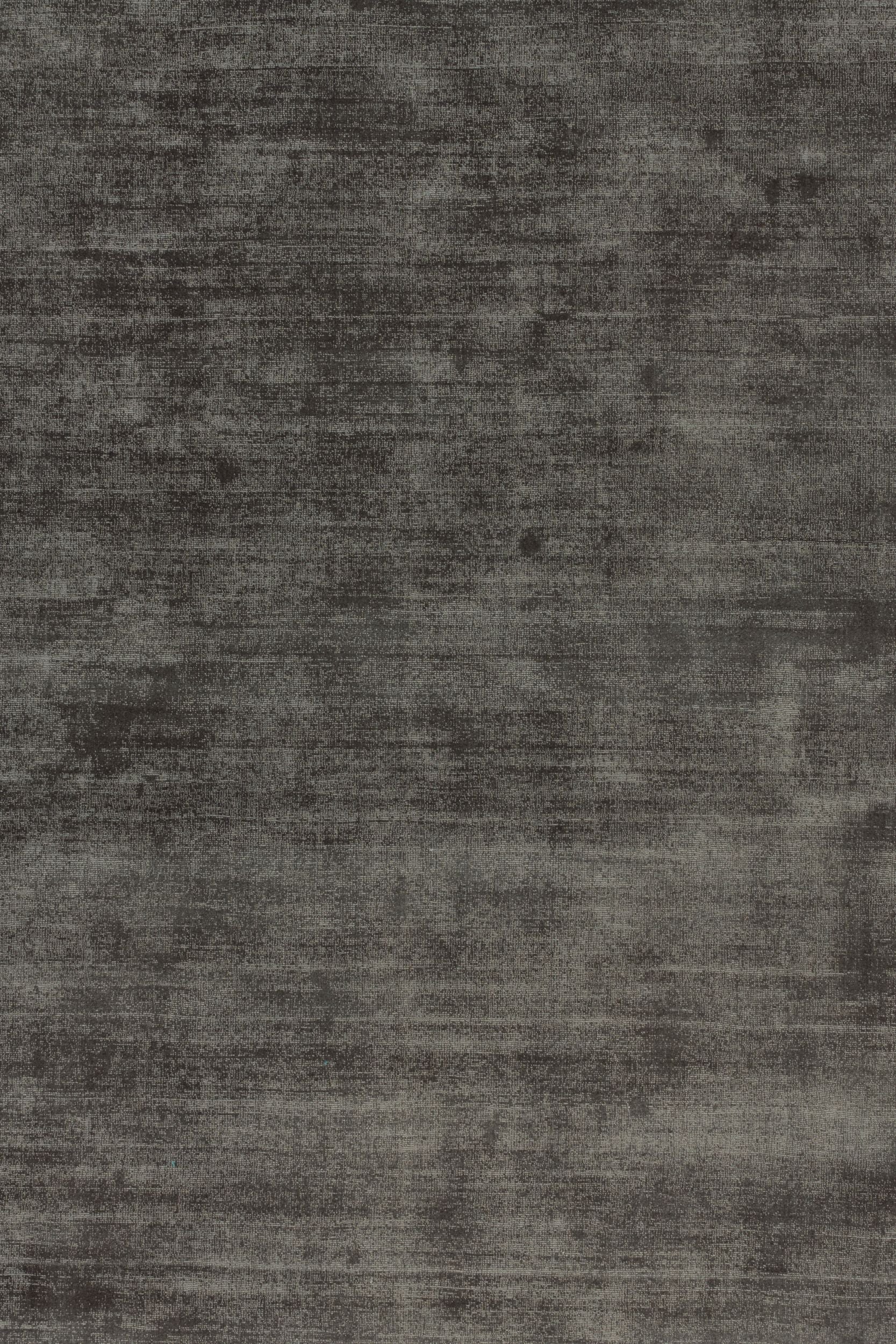 #color_Graphite