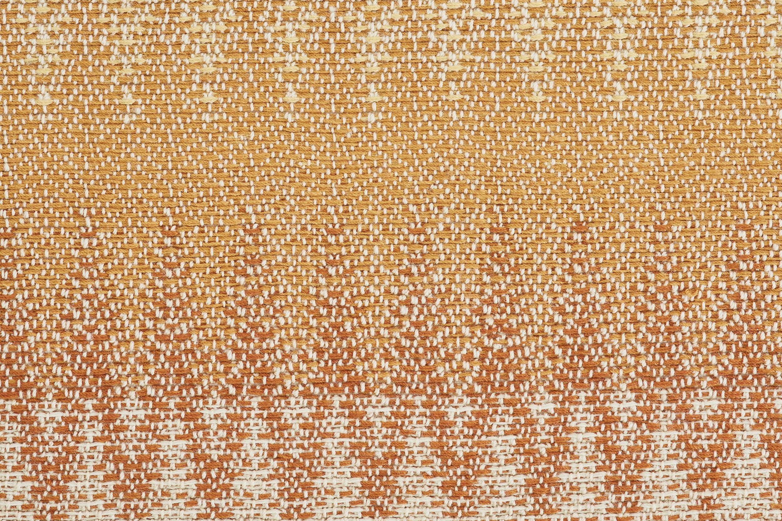 #color_Tangerine