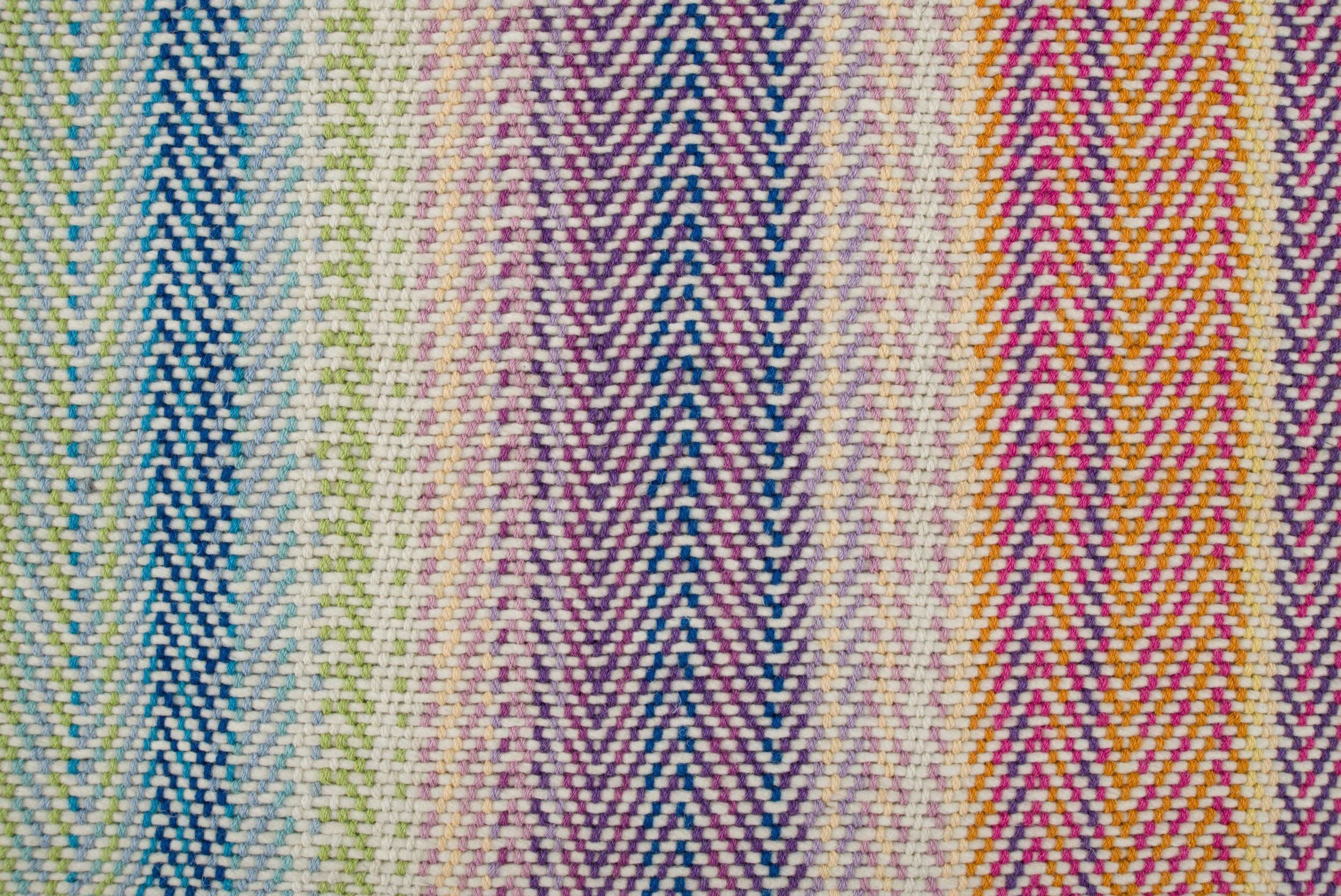 #color_Multi