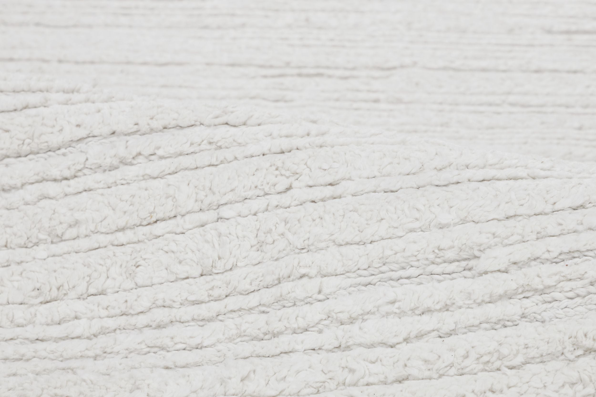 #color_Ivory