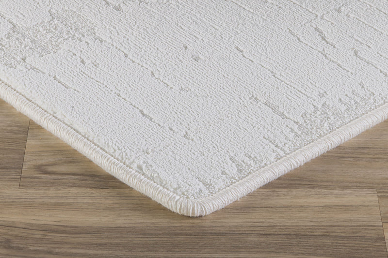 #color_Chantilly Lace