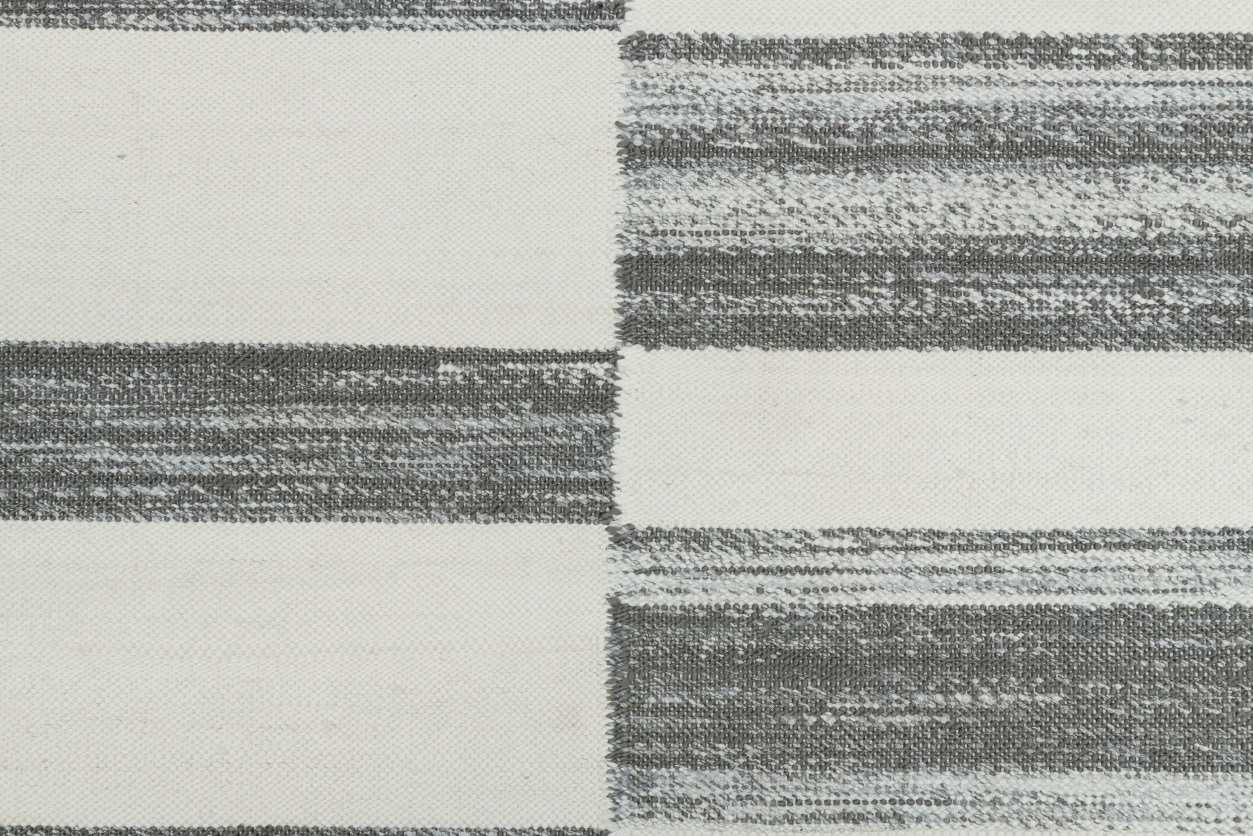 #color_Silver