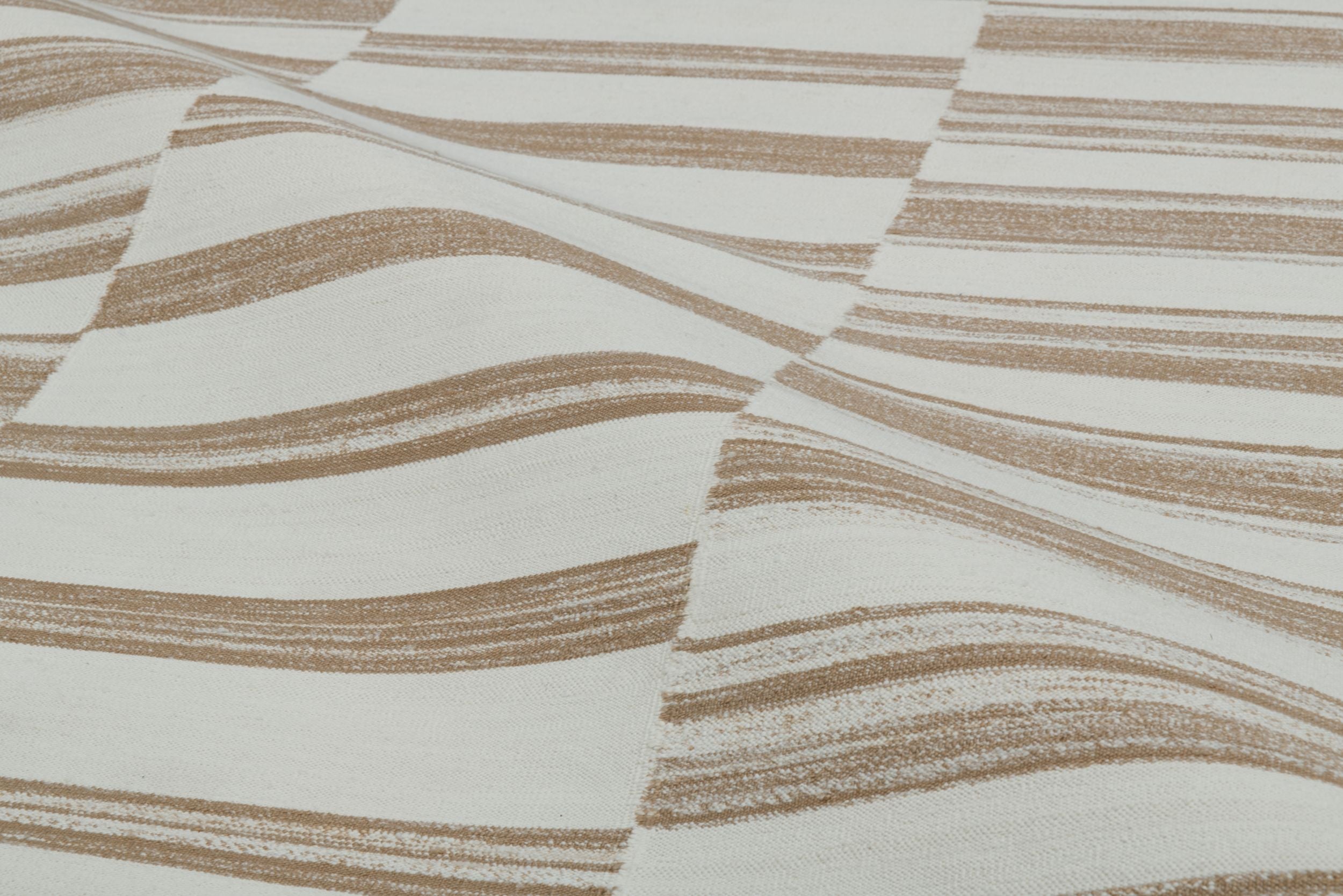 #color_Dune
