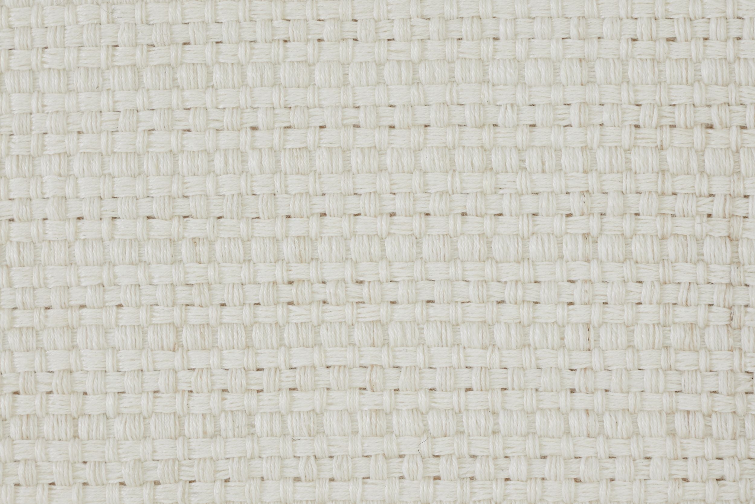 #color_Ivory