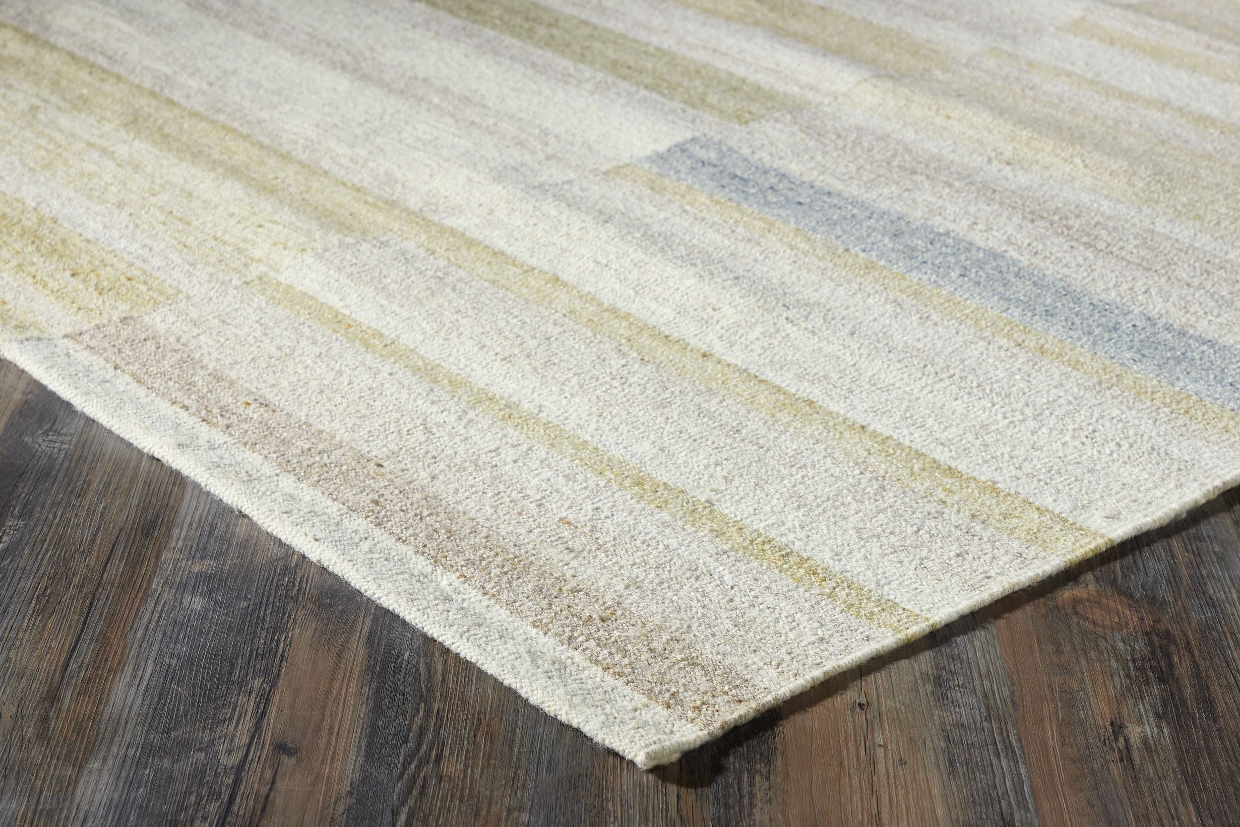 #color_Limestone
