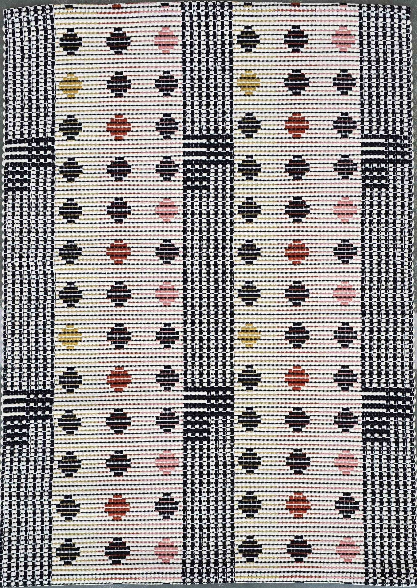 #color_Ivory