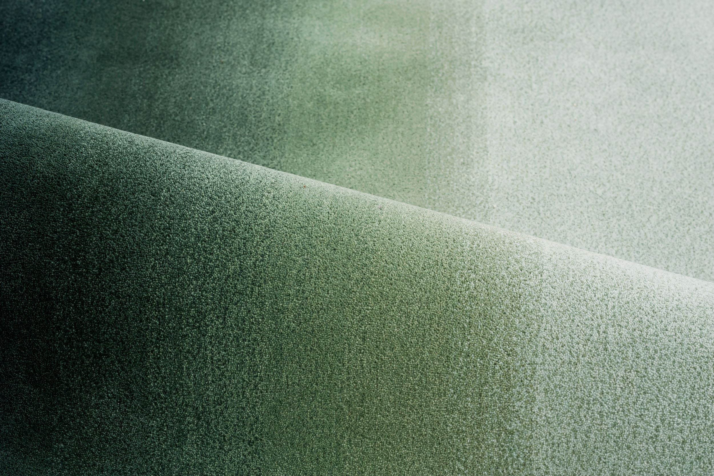 #color_Emerald