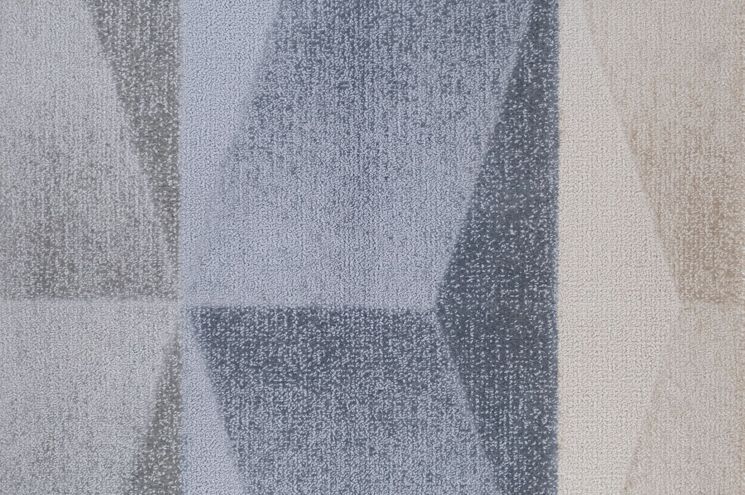 #color_Charcoal