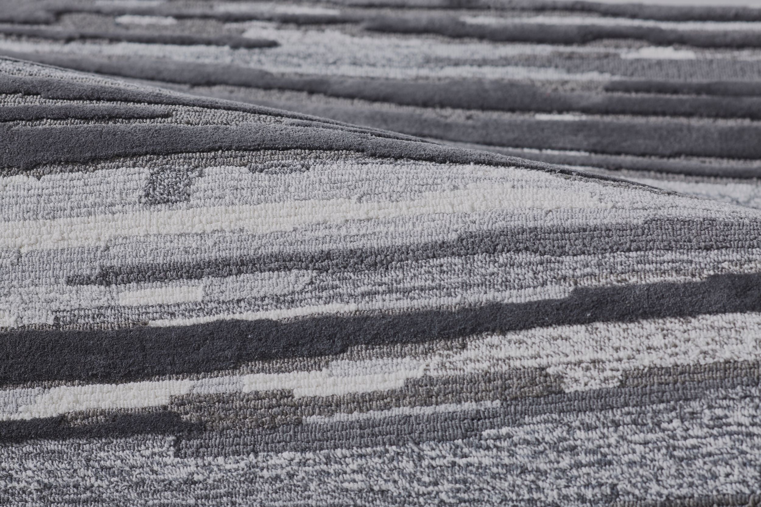 #color_Graphite