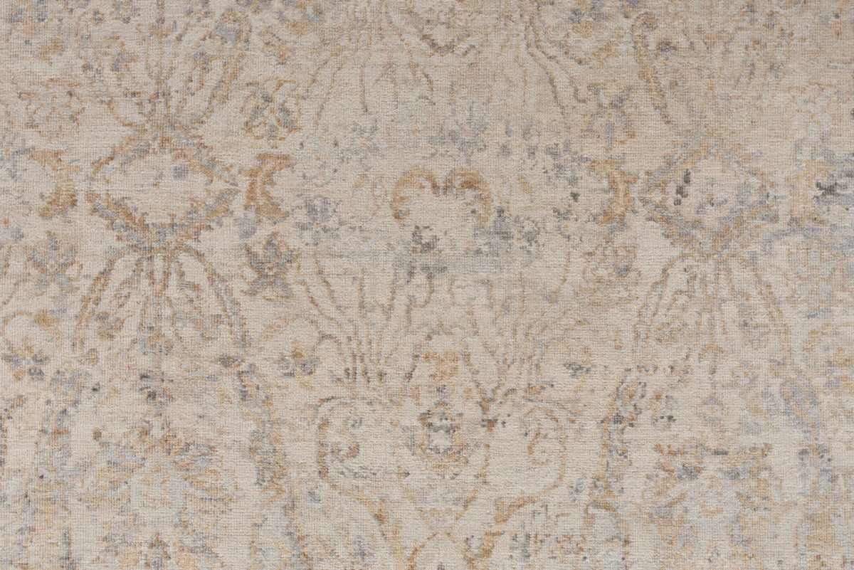 #color_Taupe
