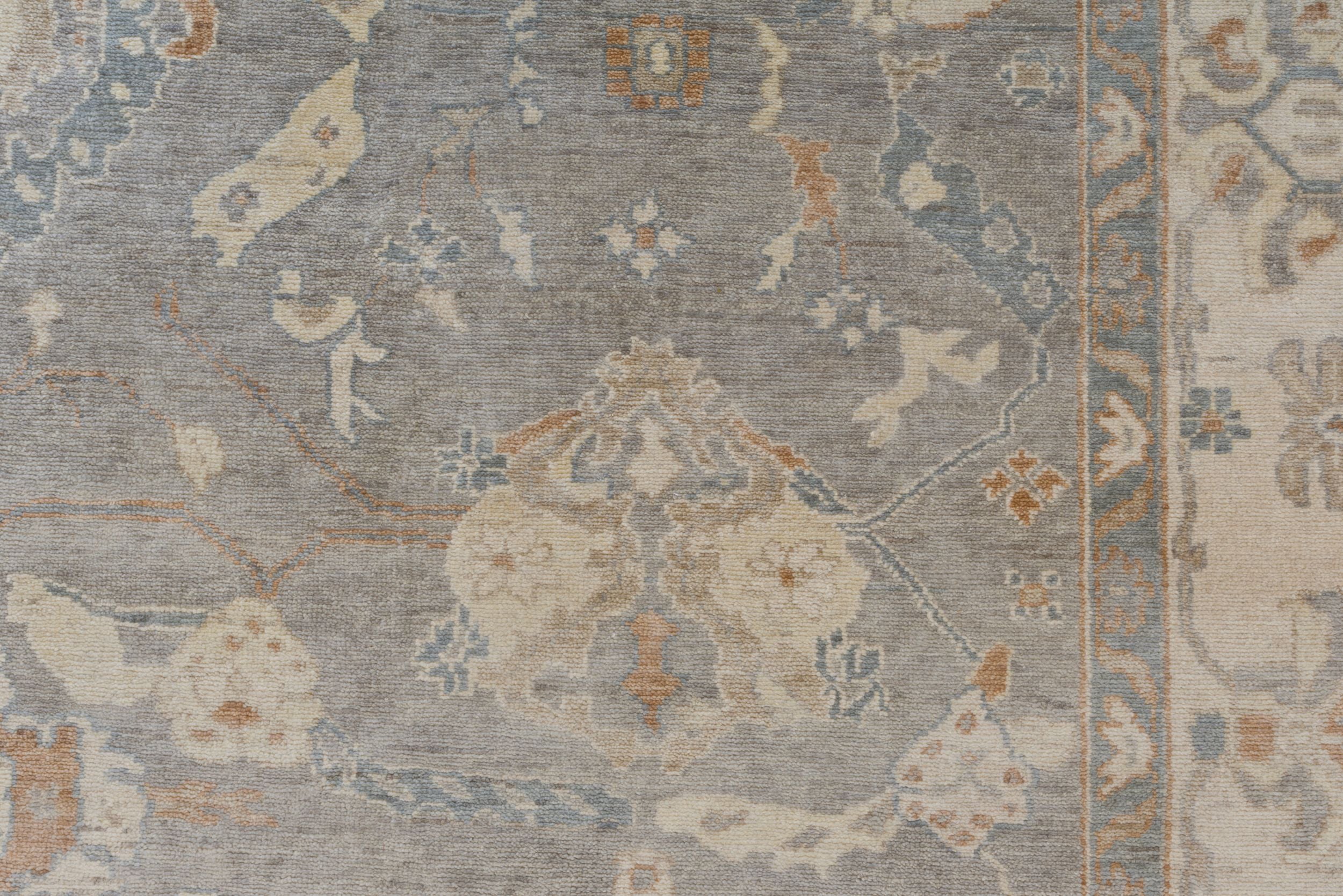 #color_Taupe