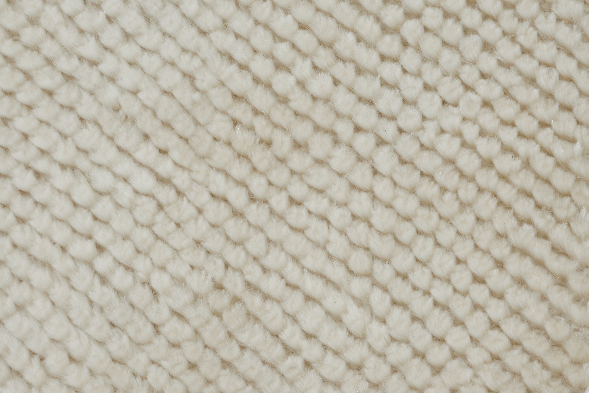 #color_Ivory