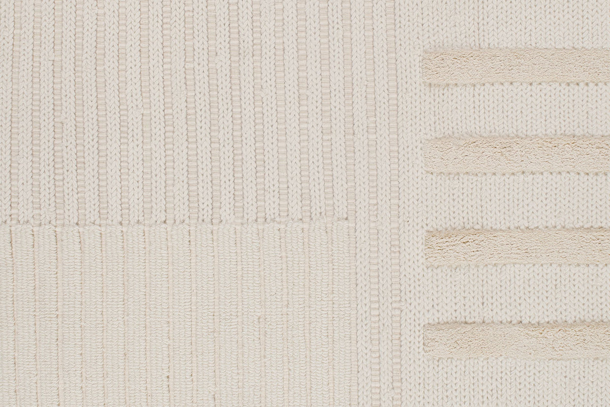 #color_Ivory
