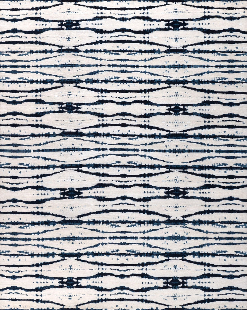 #color_Blue / White