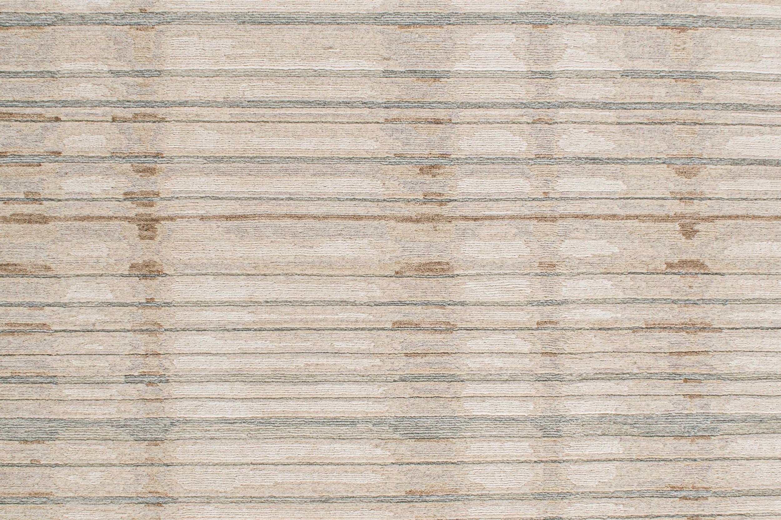 #color_Taupe