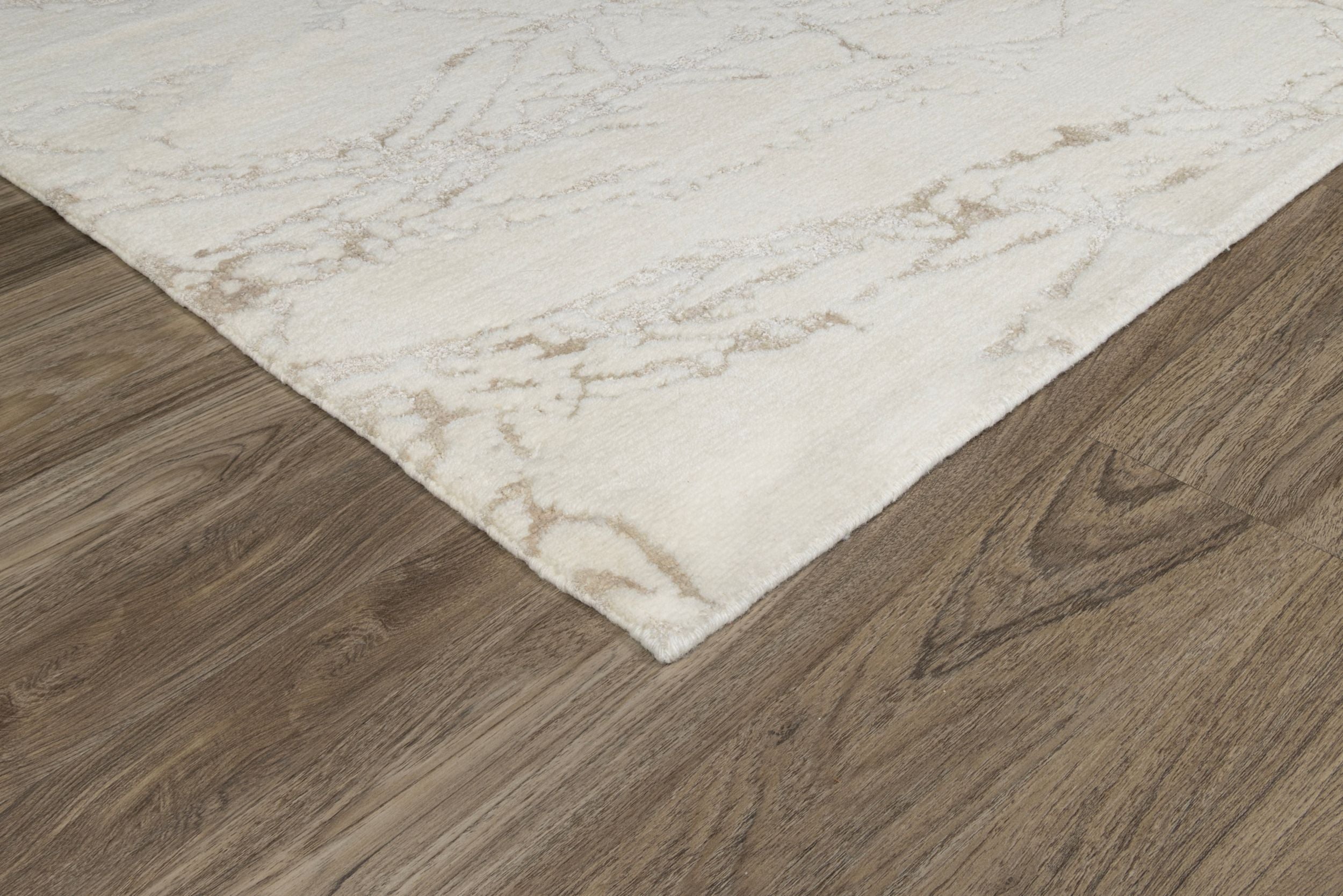 #color_Taupe