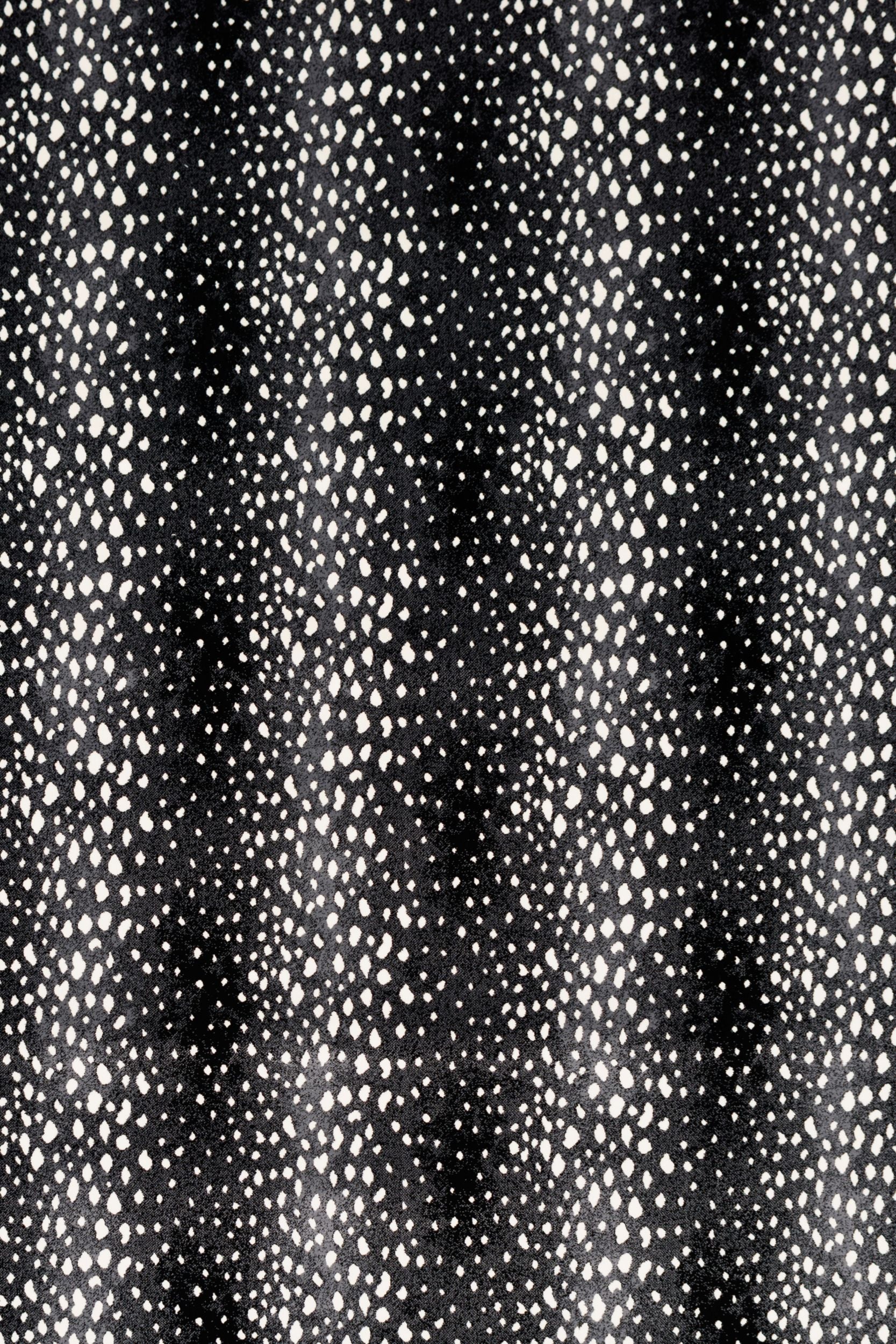 #color_Onyx