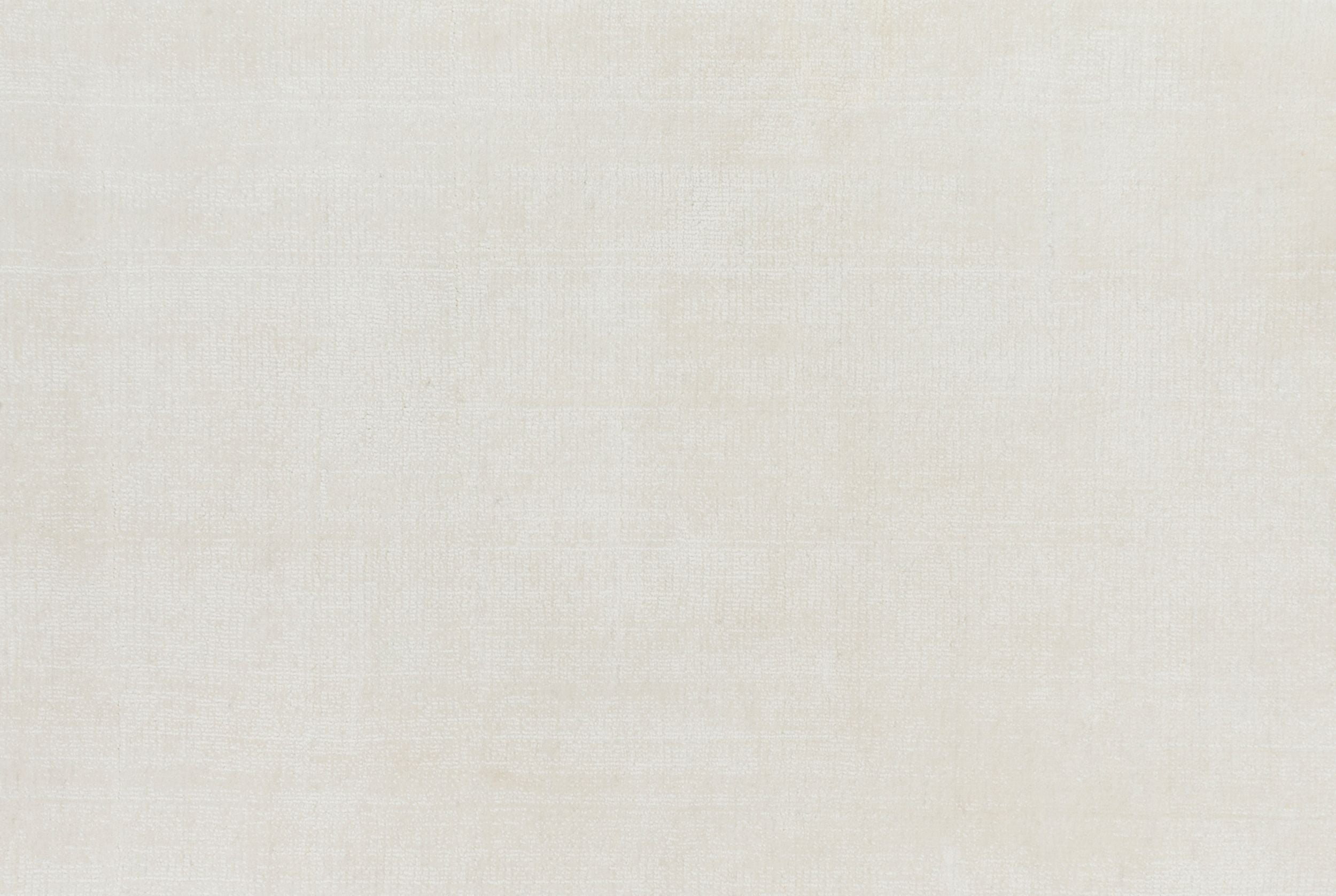 #color_Porcelain