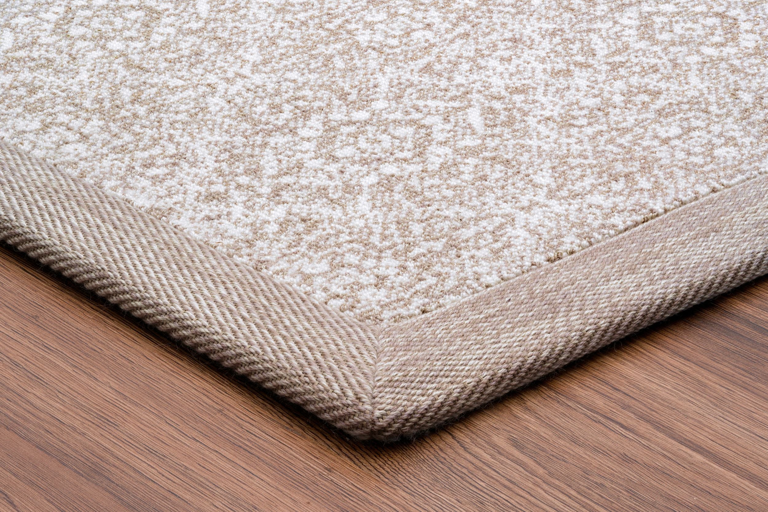 #color_Linen