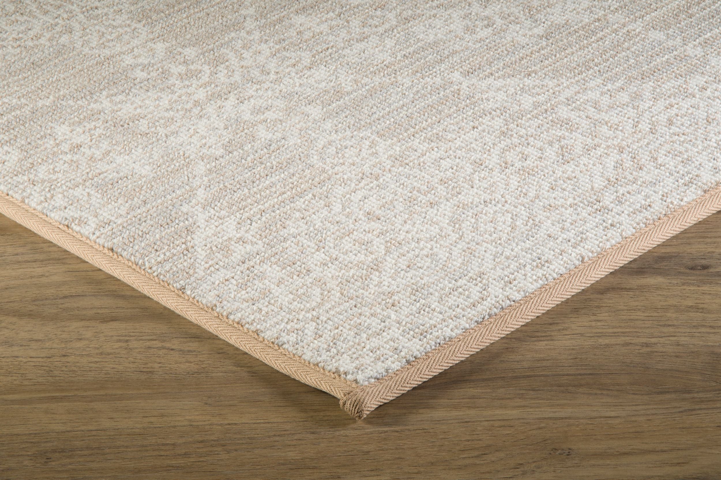 STARK Eldredge Traditional Carpet