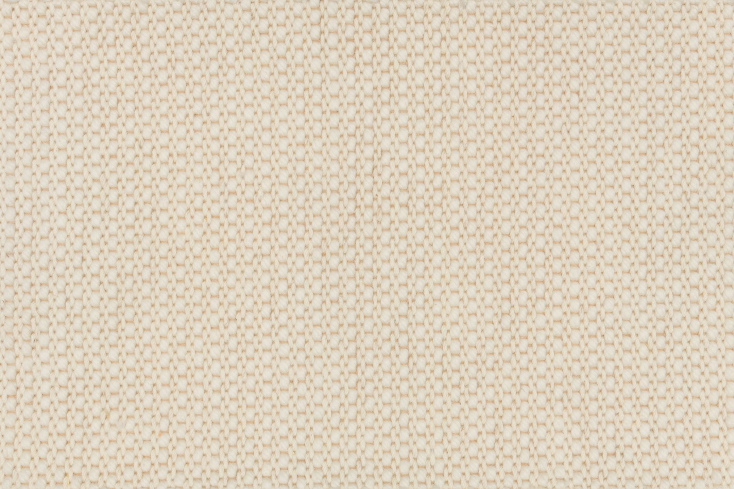 #color_Ivory