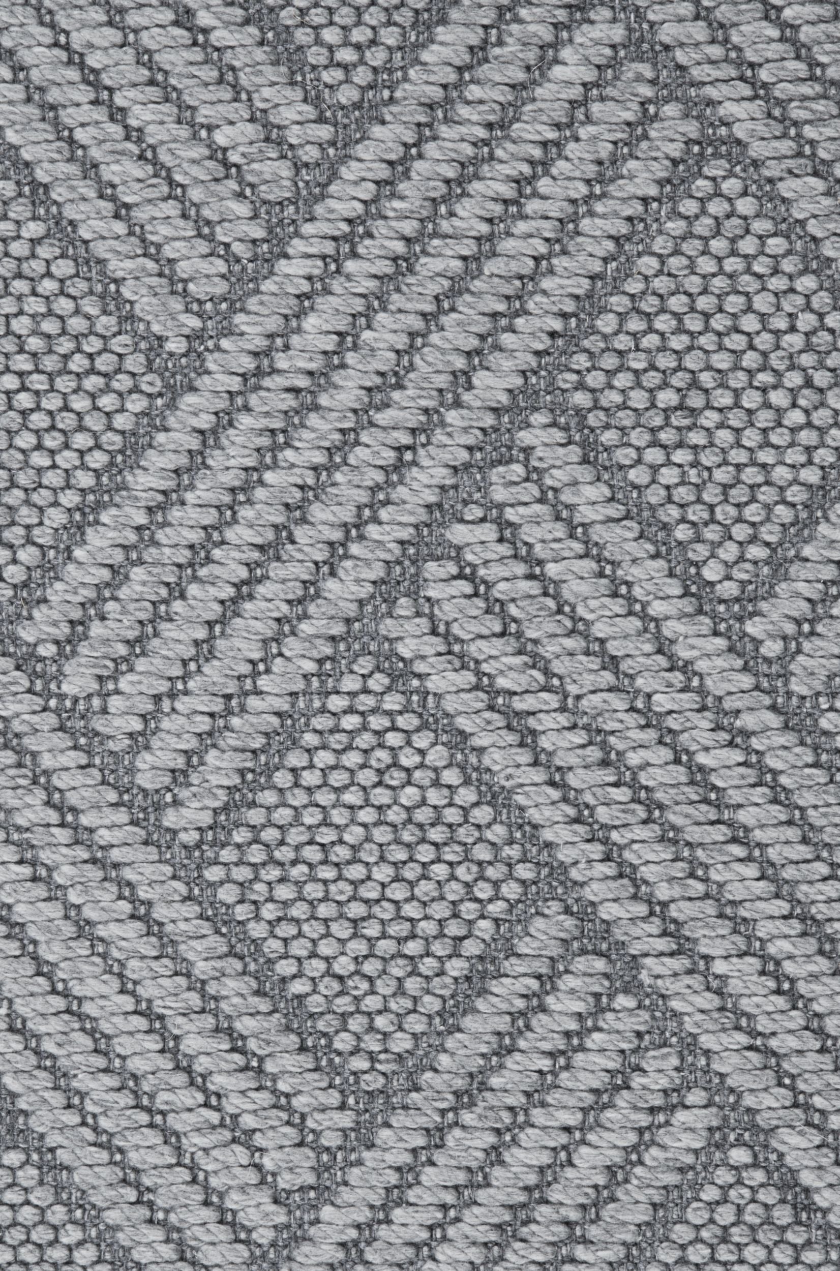 Cosette Outdoor Carpet with Geometric Design