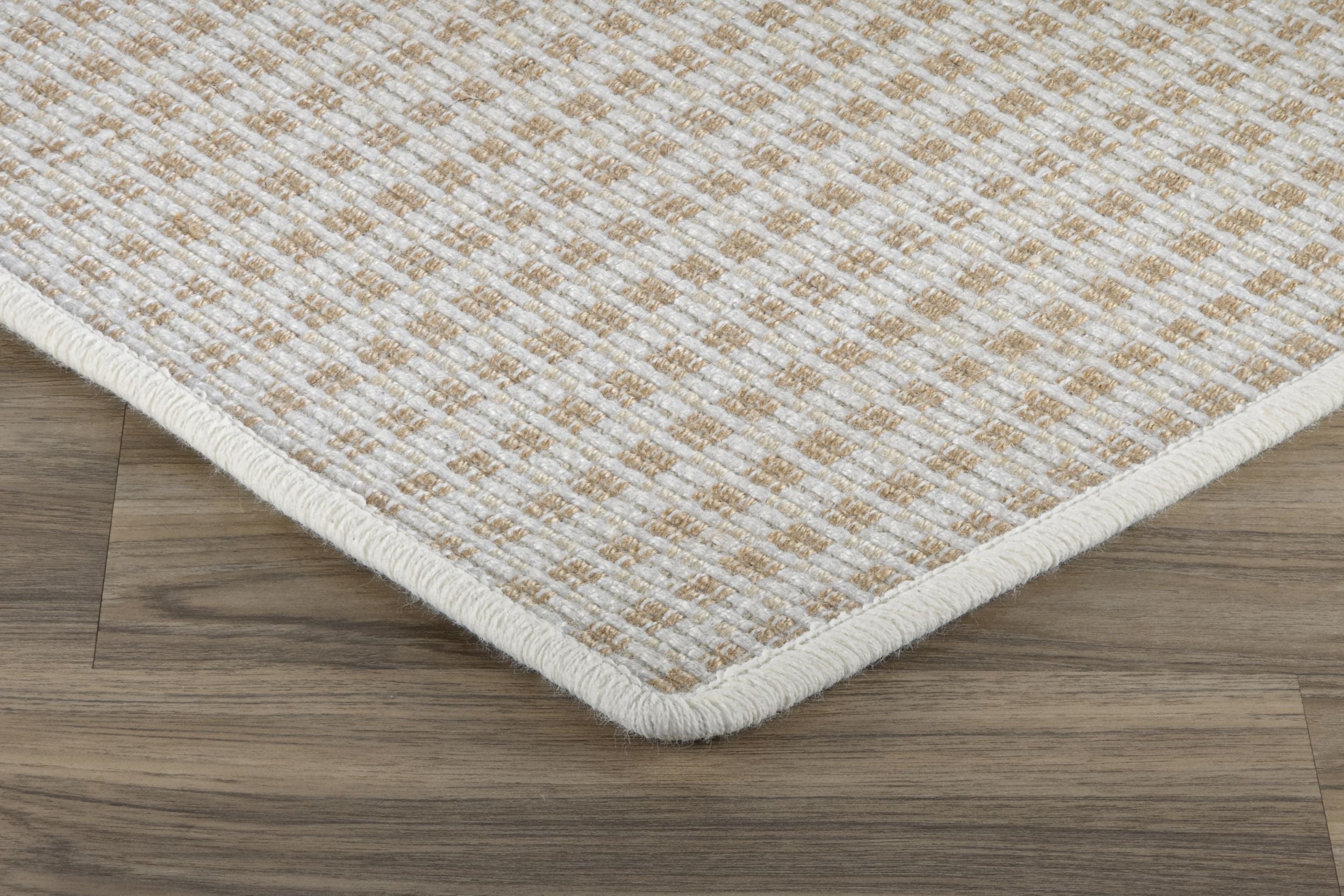 Rolan Outdoor Carpet with Repeating Pattern