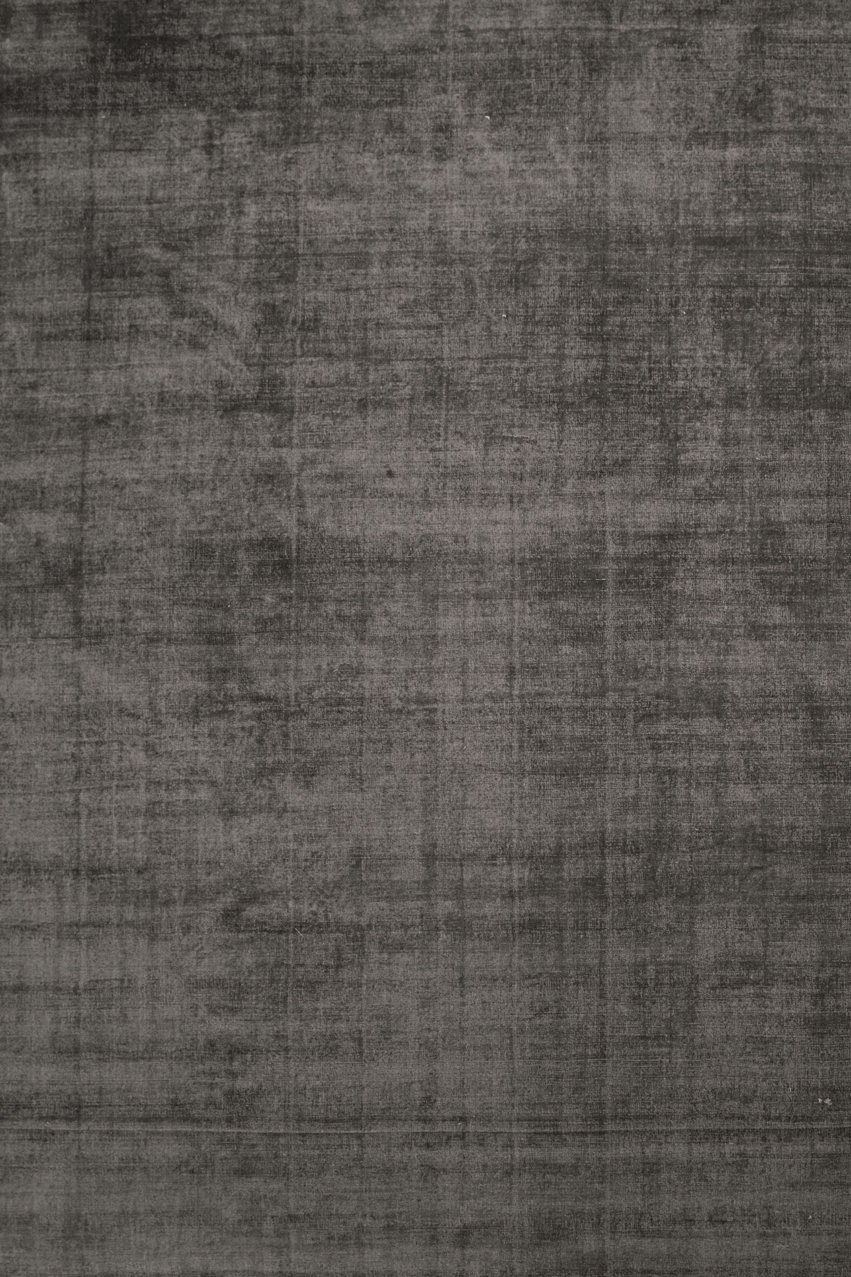 #color_Graphite