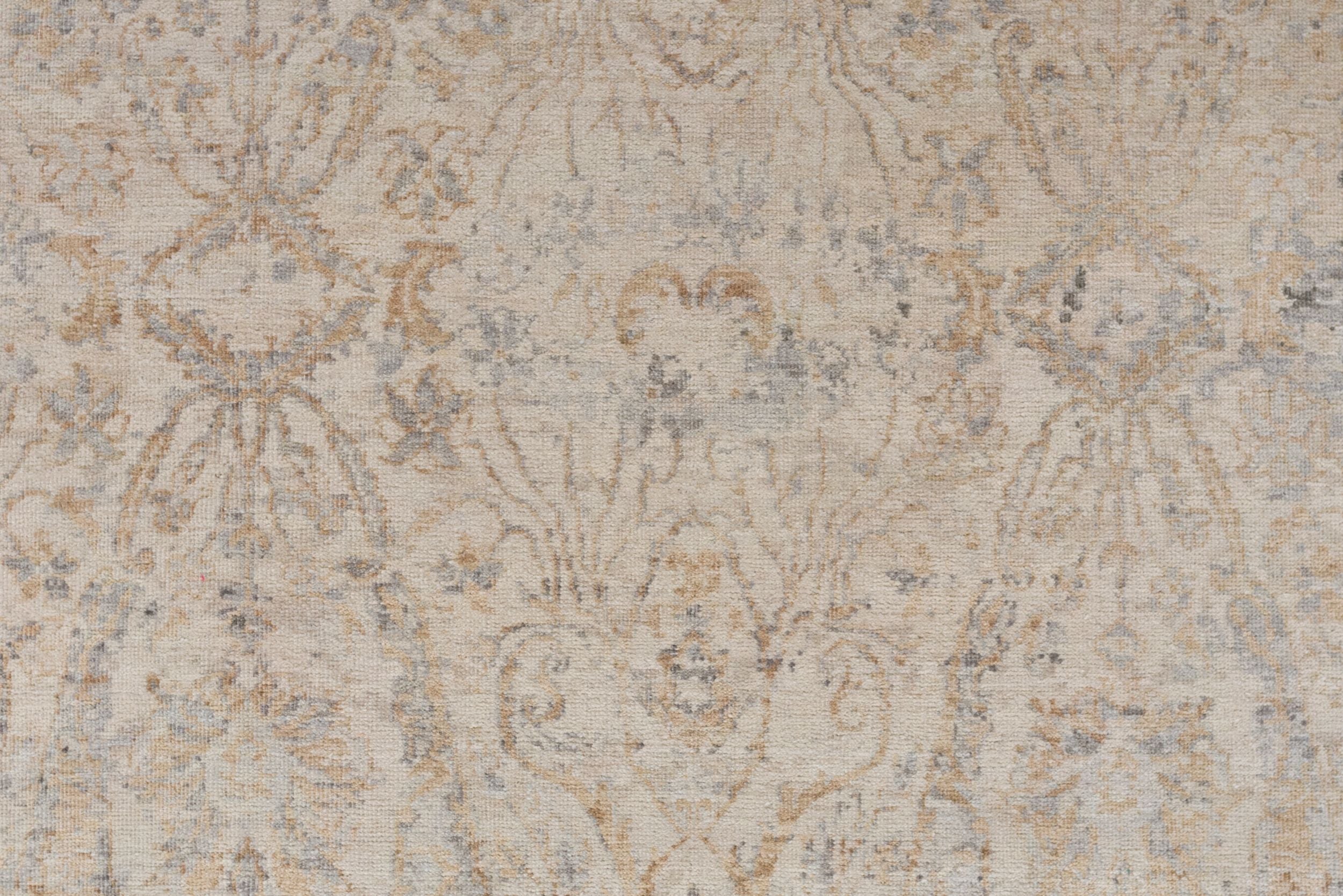 #color_Taupe