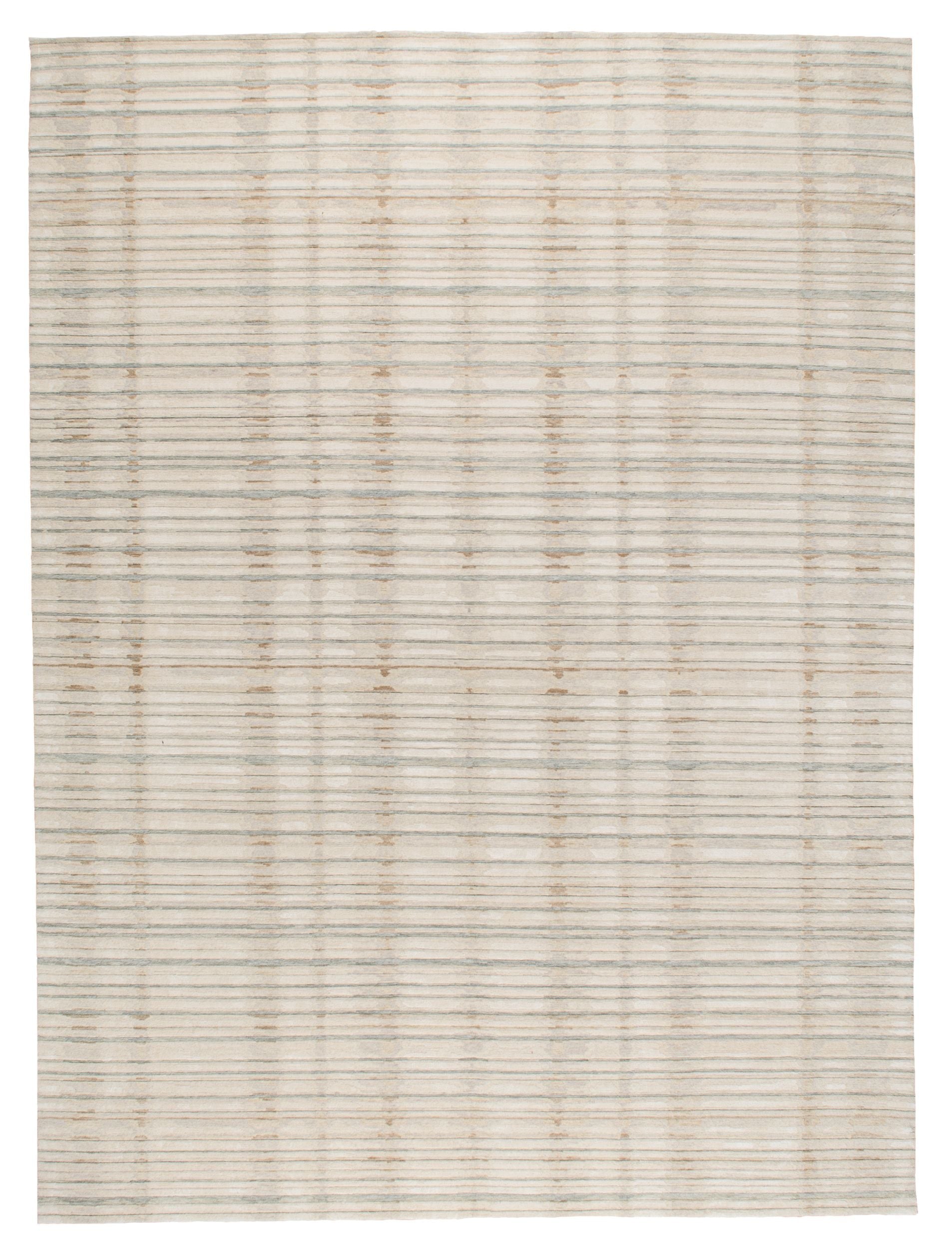 #color_Taupe