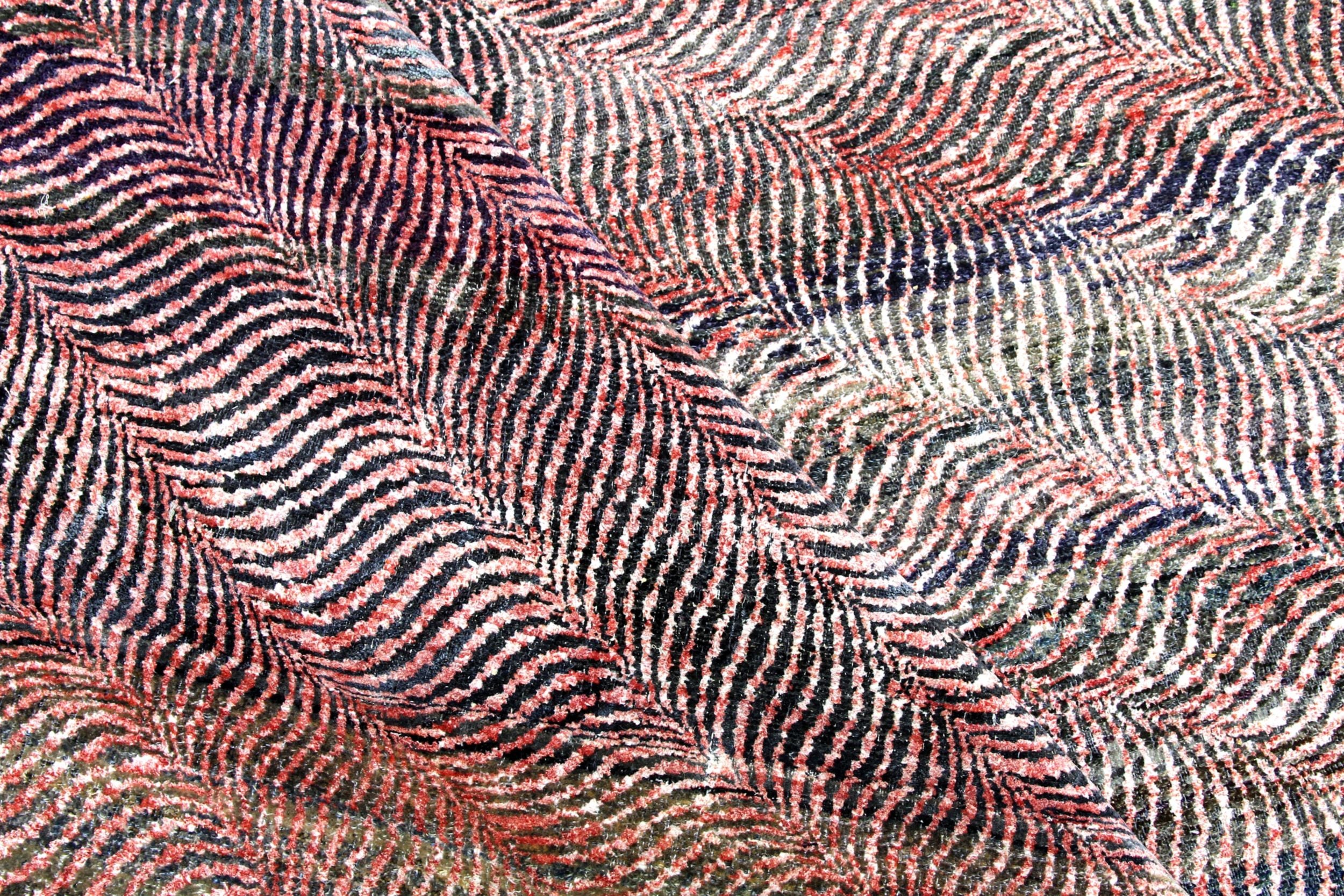 #color_Crimson