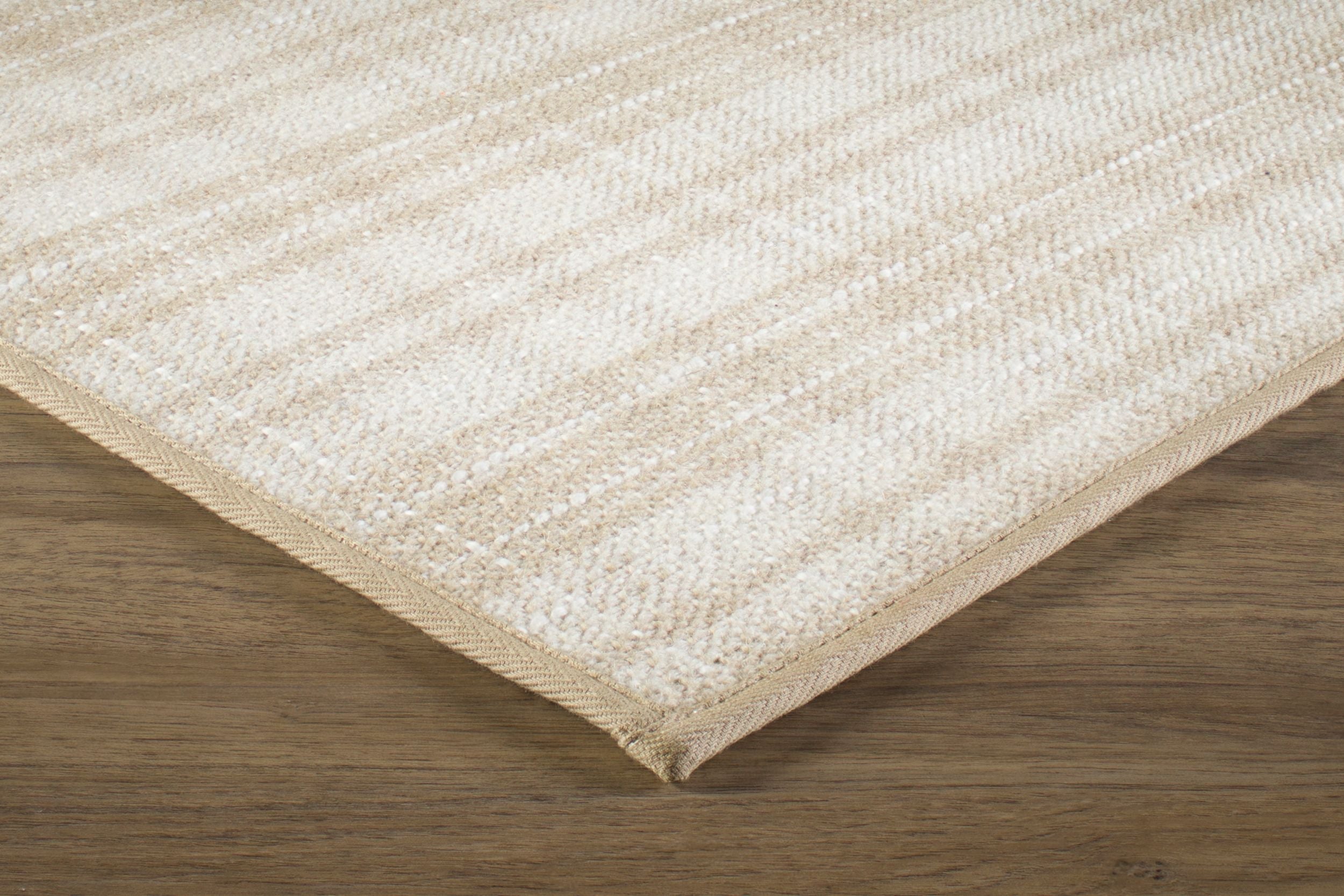 #color_Beige