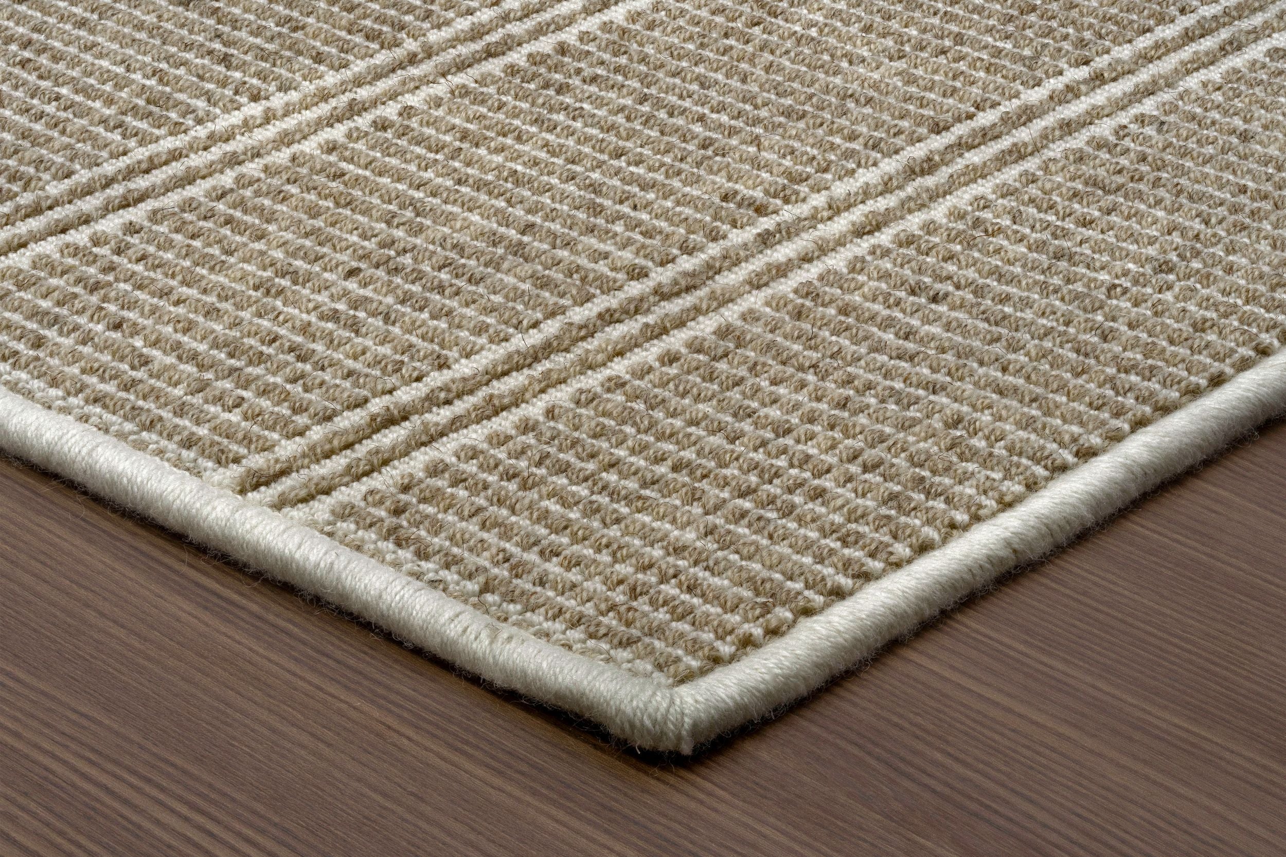 #color_Sandy Beige